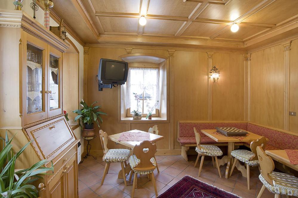 Hotel Erika Auronzo di Cadore Bagian luar foto
