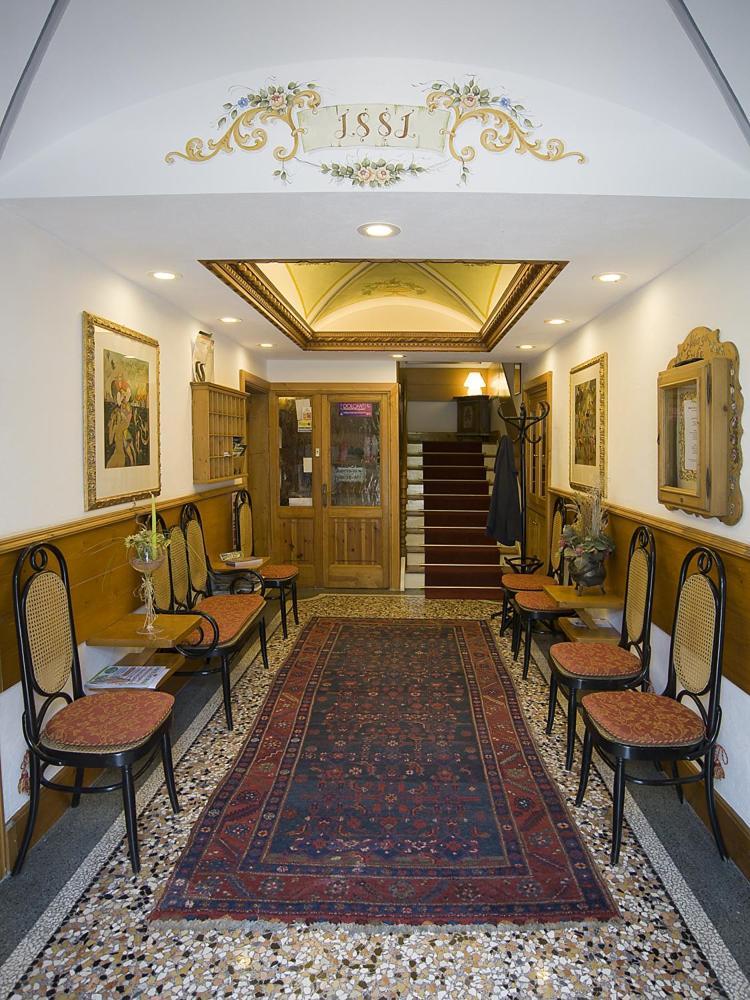 Hotel Erika Auronzo di Cadore Bagian luar foto